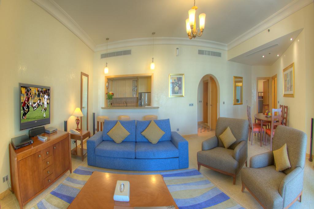 Royal Club - Accommodation Abudhabi